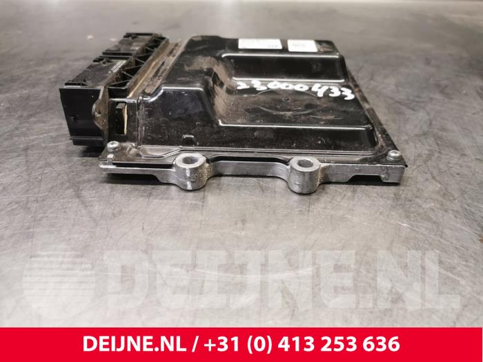 Volvo V60 Computer Motormanagement O203421