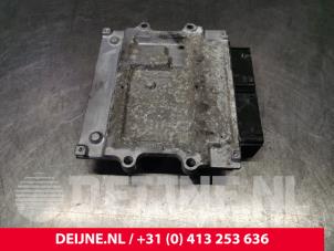 Volvo V60 Engine management computer O203421 photo 3