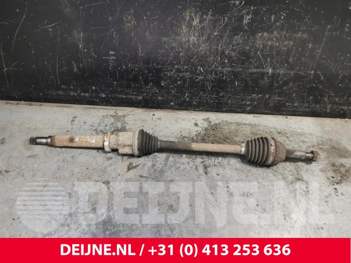 Gebruikte Aandrijfas rechts-voor Ford Transit 2.2 TDCi 16V Prijs € 60,50 Inclusief btw aangeboden door van Deijne Onderdelen Uden B.V.