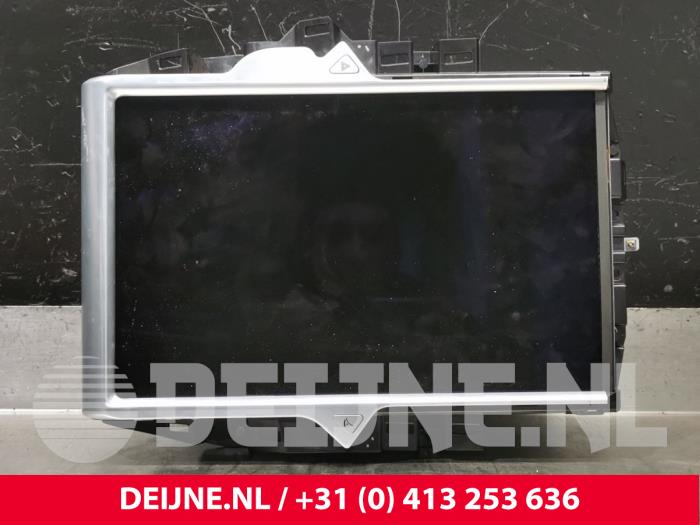 Tesla Model S Displays Multi Media Anzeige O203511