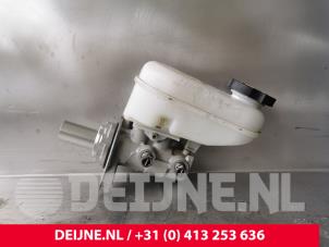 Gebruikte Hoofdremcilinder Tesla Model S 85 Prijs € 48,40 Inclusief btw aangeboden door van Deijne Onderdelen Uden B.V.