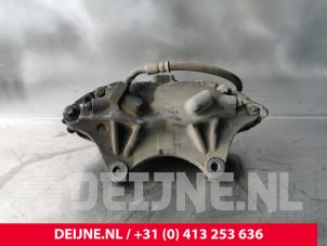 Tesla Model S Bremszange rechts vorne O203552 foto 3