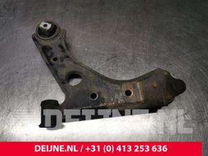 Fiat Fiorino Querlenker unten rechts vorne O203600 foto 2