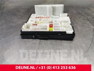 Opel Movano Zekeringkast O203655 foto 2