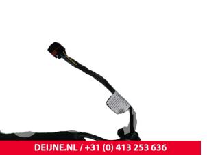 Volvo XC40 Gasdemper links-achter O9990002063 foto 3
