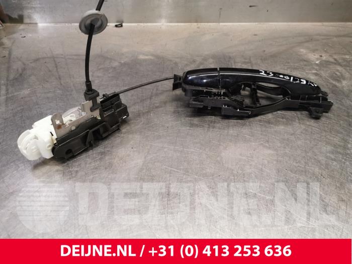Volvo V40 Deurslot Mechaniek 4Deurs rechts-voor O203772