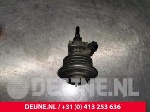 Gebruikte Adblue injector Renault Master IV (FV) 2.3 dCi 125 16V FWD Prijs € 181,50 Inclusief btw aangeboden door van Deijne Onderdelen Uden B.V.