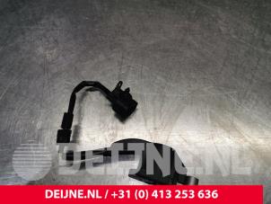 Volvo V40 Airbag Sensor O203854 foto 2