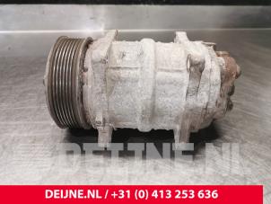 Renault Master Air conditioning pump O203863 photo 3