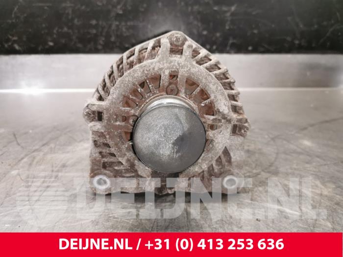 Gebruikte Dynamo Renault Master III (FV) 2.3 dCi 125 16V FWD Prijs € 121,00 Inclusief btw aangeboden door van Deijne Onderdelen Uden B.V.