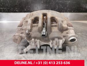 Renault Master Front brake calliper, left O203887 photo 3