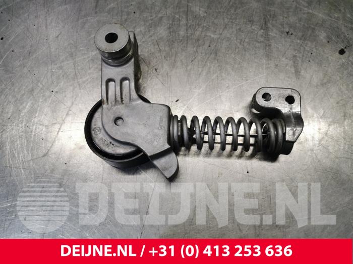 Gebruikte Spanrol Multiriem Volvo V90 II (PW) Prijs € 40,00 Margeregeling aangeboden door van Deijne Onderdelen Uden B.V.