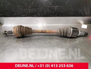 Gebruikte Steekas links-voor Opel Vivaro 2.0 CDTI Prijs € 121,00 Inclusief btw aangeboden door van Deijne Onderdelen Uden B.V.