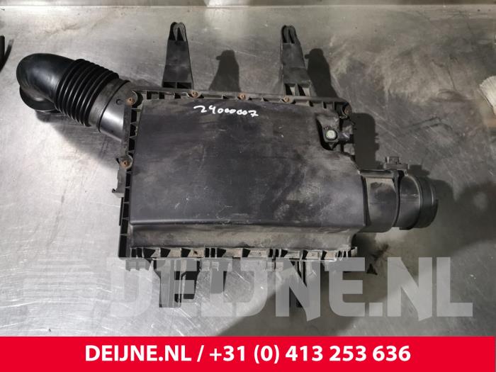 Volkswagen Crafter Luftfiltergehäuse O204162