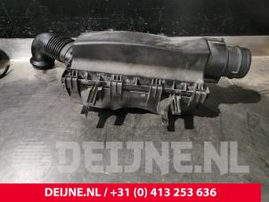Volkswagen Crafter Luftfiltergehäuse O204162 foto 3