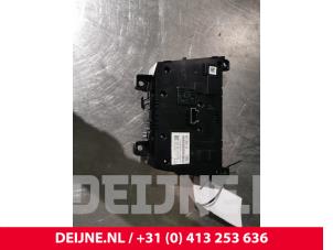 Ford Transit Custom Radiobedienfeld O204176 foto 3