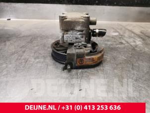 Volvo V40 Power steering pump O204188 photo 2
