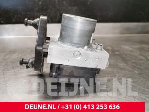 Mercedes Sprinter ABS Pumpe O204295 foto 3