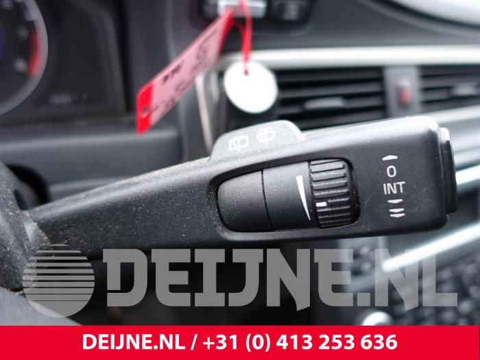 Volvo V70 Steering column stalk O204483