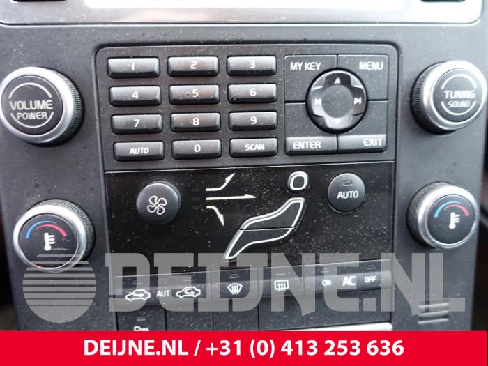 Volvo V70 Heater control panel O204497