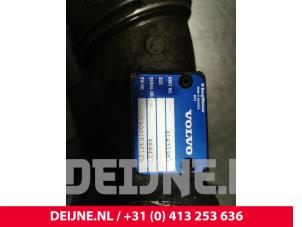 Volvo V60 Intercooler Buis O204665 foto 3