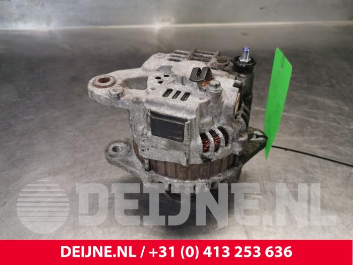 Gebruikte Dynamo Mitsubishi Canter 3.0 Di-D 16V 35 Prijs € 108,90 Inclusief btw aangeboden door van Deijne Onderdelen Uden B.V.