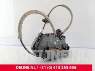 Volkswagen Crafter Deurslot Mechaniek 2Deurs links O204937 foto 2
