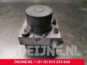 Volkswagen Crafter ABS Pumpe O204942 foto 3