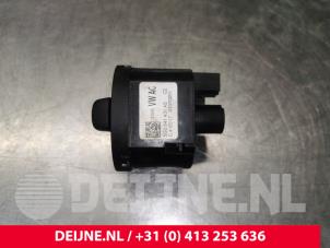 Volkswagen Crafter Licht Schakelaar O204992 foto 3