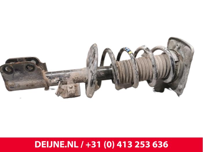 Toyota Pro-Ace Stoßdämpferstrebe links vorne O205038