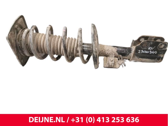 Toyota Pro-Ace Stoßdämpferstrebe rechts vorne O205039