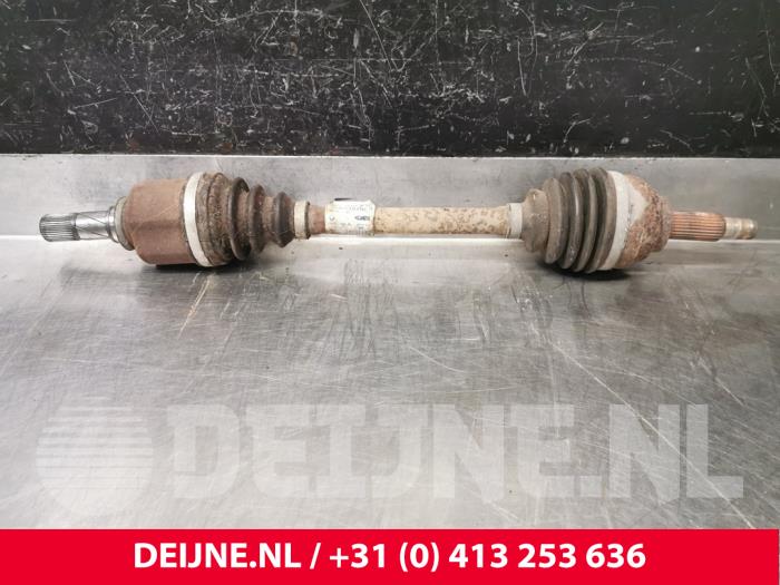 Renault Trafic Aandrijfas links-voor O205203