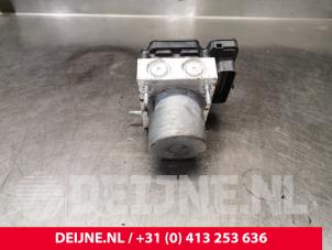 Mercedes Vito ABS Pumpe O205280 foto 2