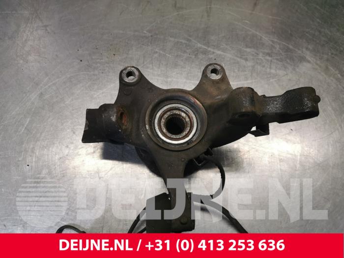 Mercedes Vito Knuckle, front right O205300