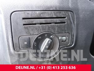 Mercedes Vito Licht Schalter O205307 foto 3