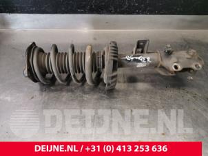 Mercedes Vito Schokdemperpoot rechts-voor O205324 foto 2