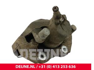 Volvo V50 Front brake calliper, left O205478 photo 3