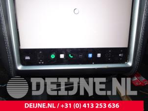 Tesla Model S Display Multi Media regelunit O205649 foto 2