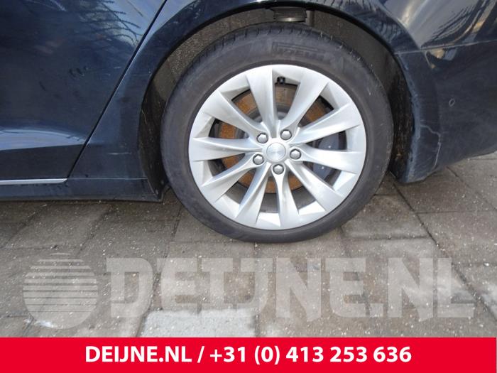 Tesla Model S Velg O205671