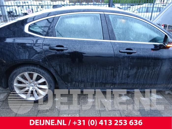 Volvo S90 Türscheibe 4-türig rechts hinten O205744