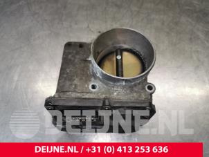 Gebruikte Gasklephuis Volvo XC90 I 3.2 24V Prijs € 75,00 Margeregeling aangeboden door van Deijne Onderdelen Uden B.V.