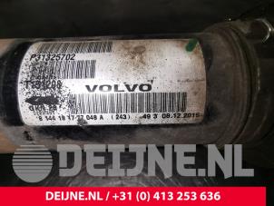 Volvo XC60 Aandrijfas rechts-voor O205929 foto 3
