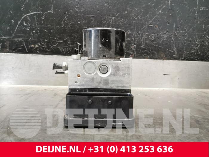 Volvo XC60 ABS Pomp O205930