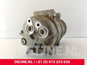 Volvo V70 Air conditioning pump O206166 photo 3