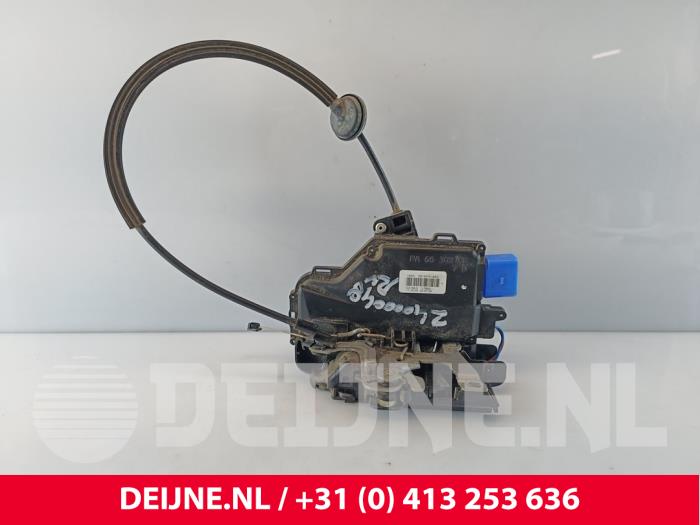 Volkswagen Caddy Deurslot Mechaniek 2Deurs rechts O206401