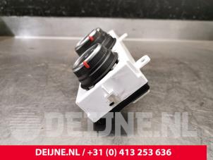 Renault Master Heater control panel O206556 photo 2