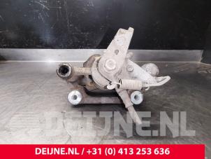 Renault Master Bremszange links hinten O206564 foto 3