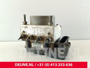 Gebruikte ABS Pomp Renault Kangoo Express (FW) 1.5 dCi 90 FAP Prijs € 66,55 Inclusief btw aangeboden door van Deijne Onderdelen Uden B.V.