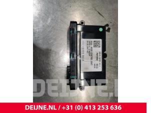 Gebruikte Deur module Tesla Model S 85 Prijs € 48,40 Inclusief btw aangeboden door van Deijne Onderdelen Uden B.V.