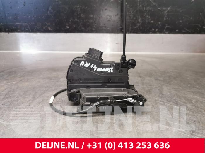 Renault Trafic Deurslot Mechaniek 2Deurs rechts O207068